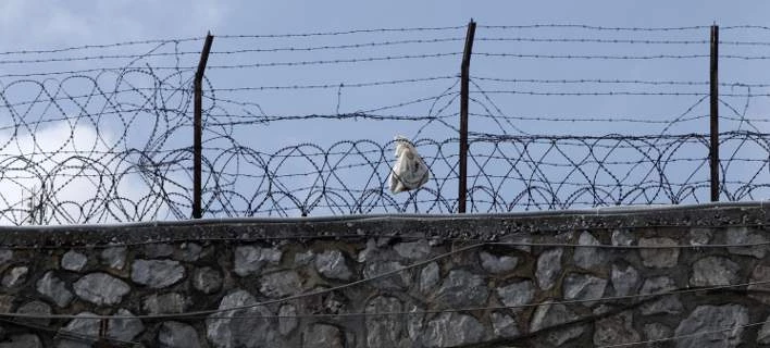 Αποδραση στις φυλακές Τύρινθας – Δραπέτευσε Αλβανός κρατούμενος